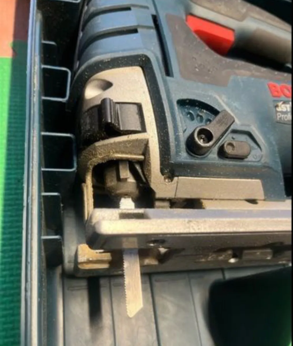 Bosch 110v jigsaw - Image 4