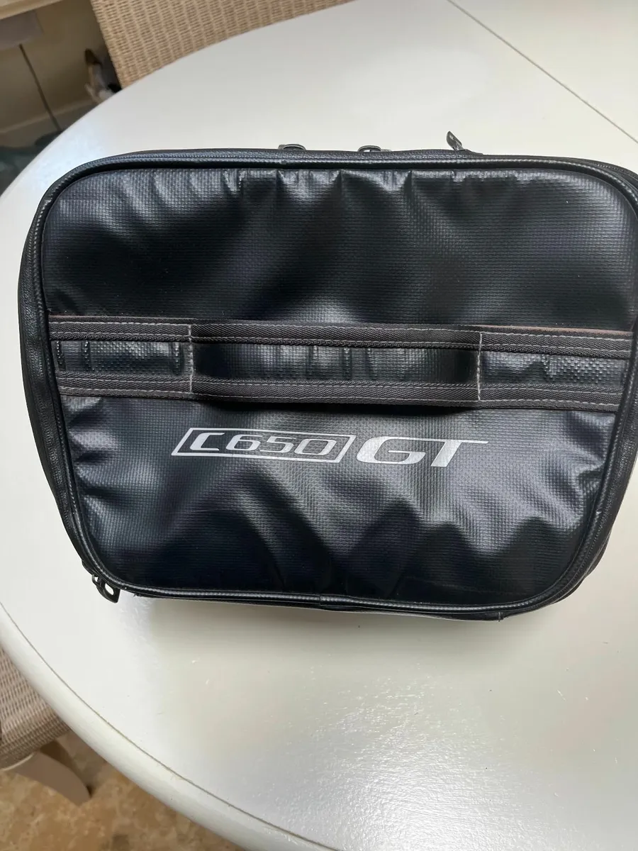BMW tank bag - Image 1