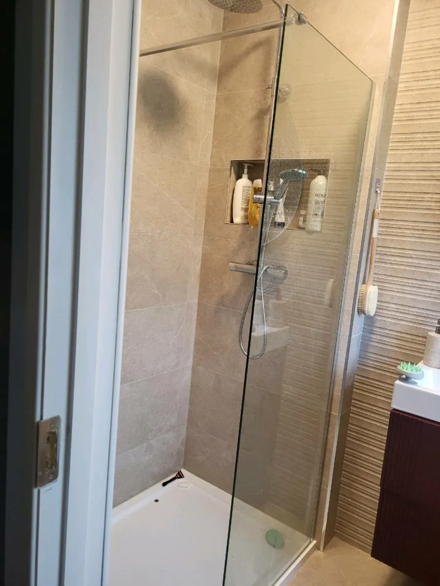 Shower screen - Image 3