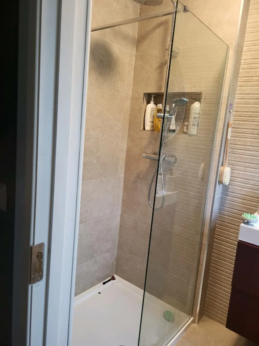 Shower screen - Image 4