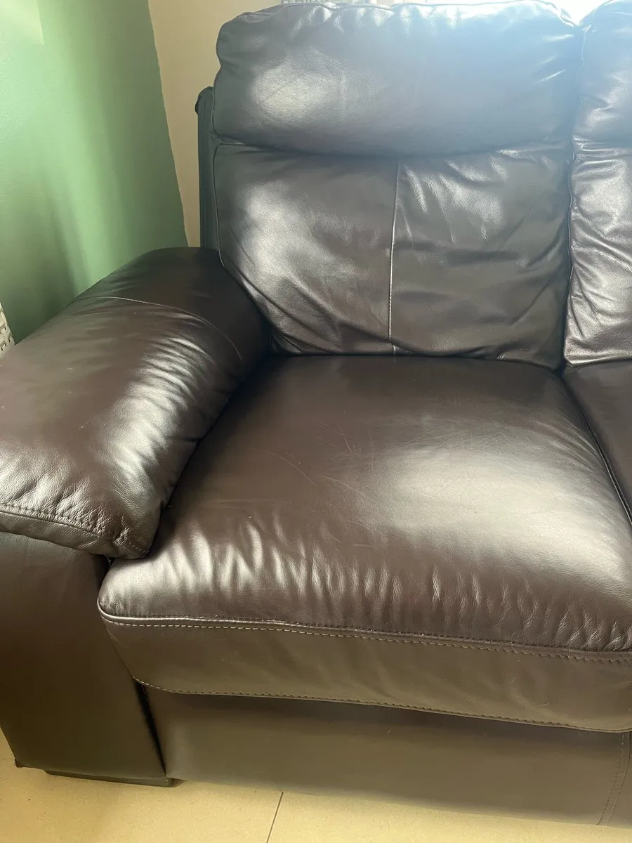 Sofa - Image 3