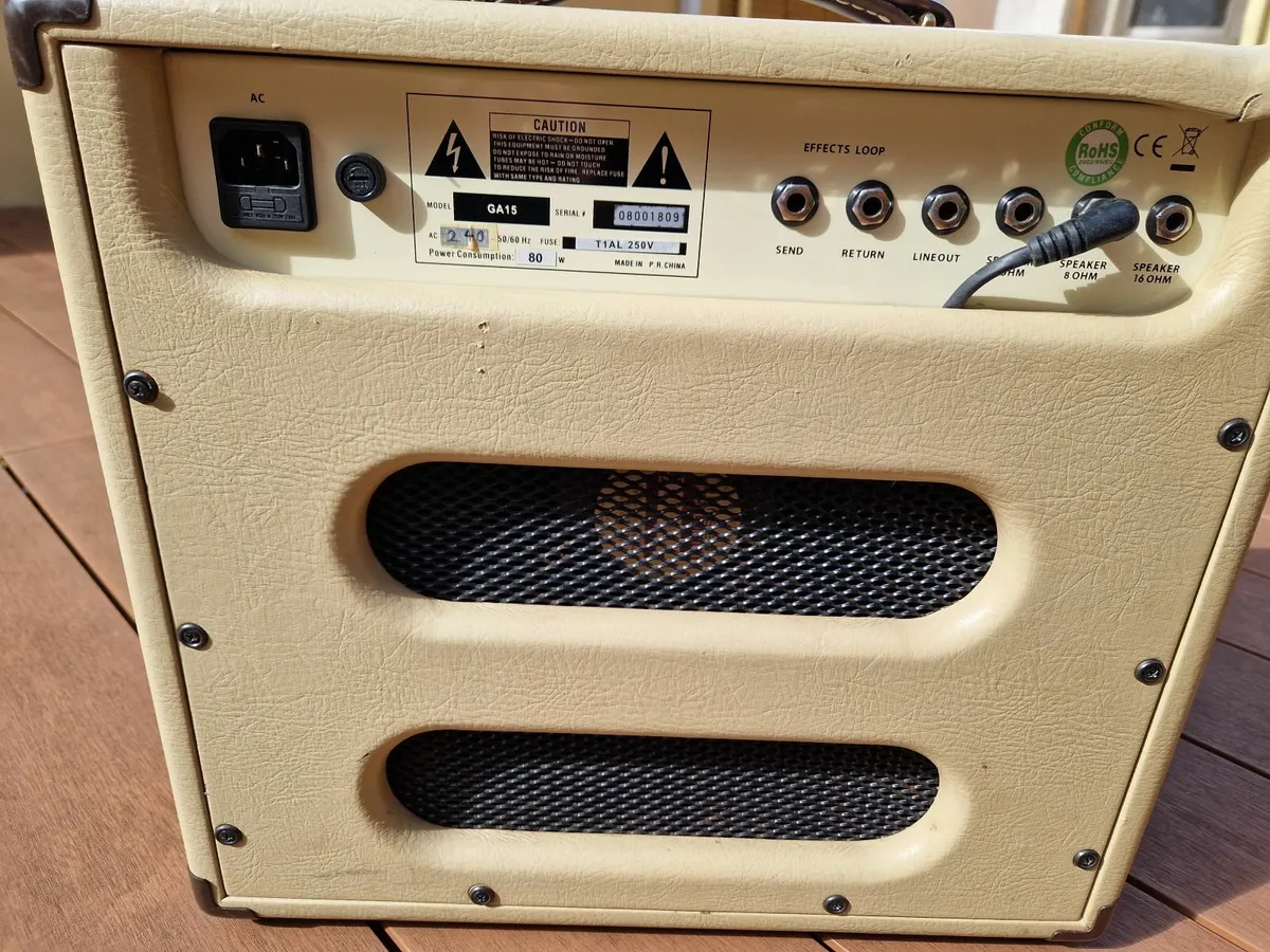 Harley Benton GA15 Guitar valve amp SPARES OR REPA - Image 3