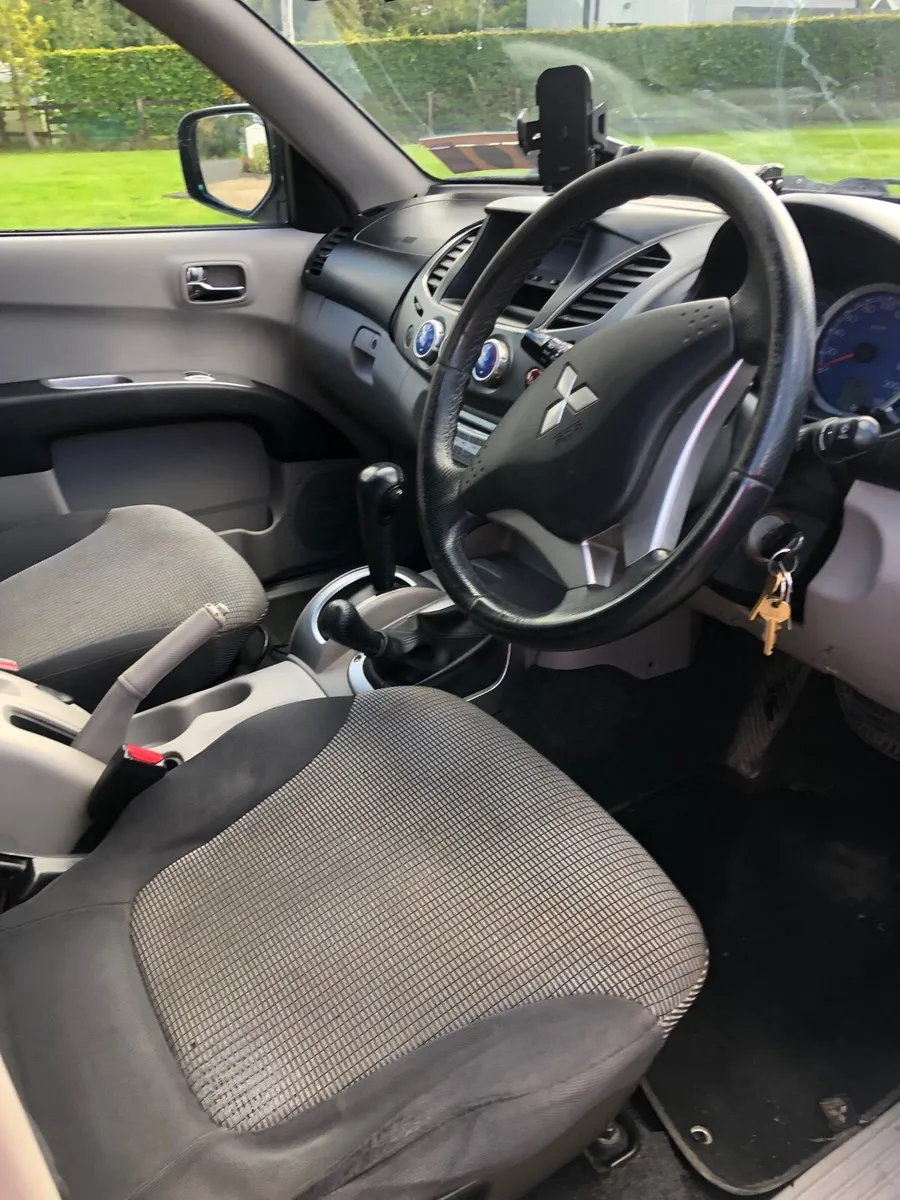 Mitsubishi L200 - Image 4