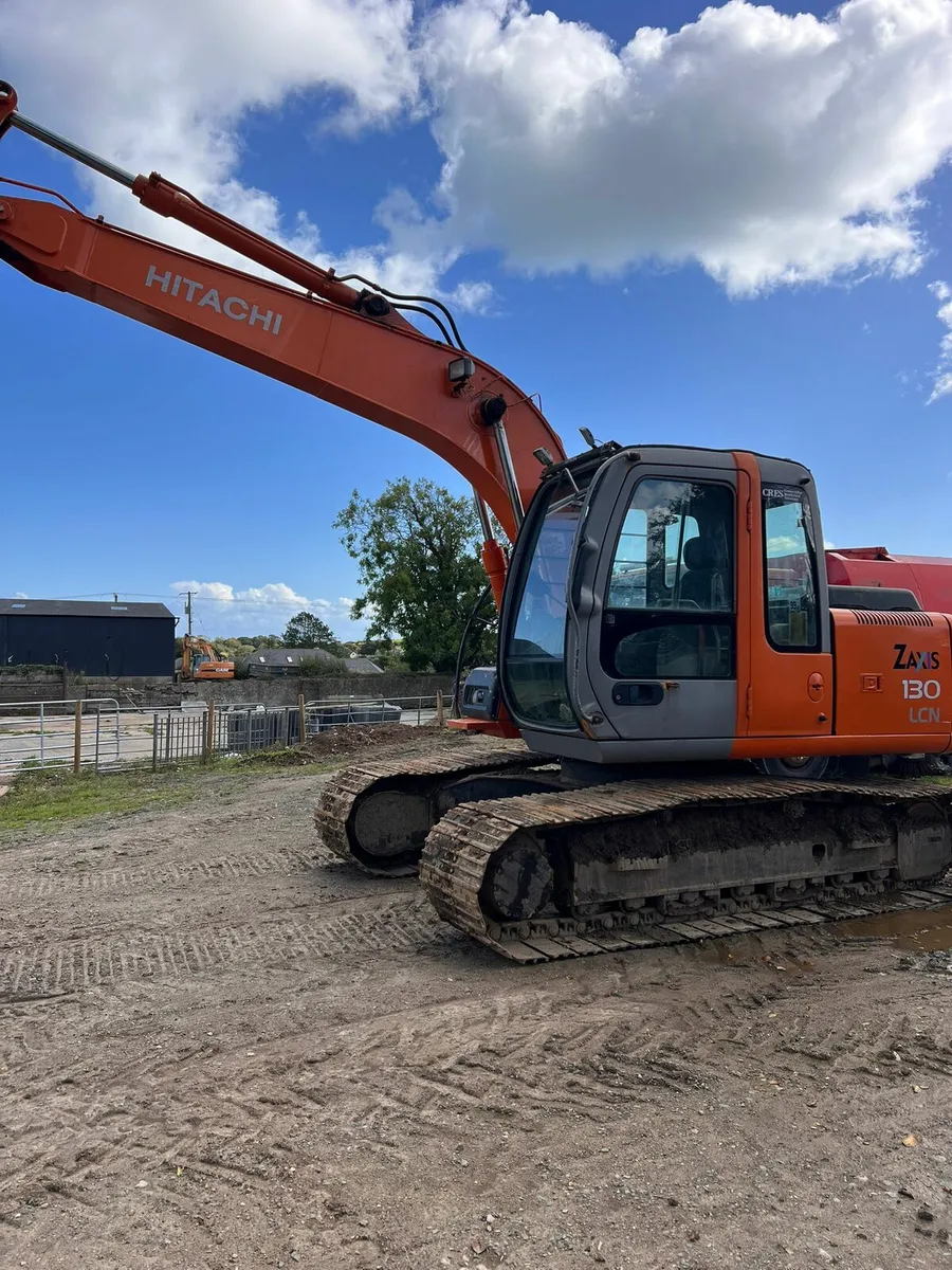 Hitachi 130 axis/1 - Image 1