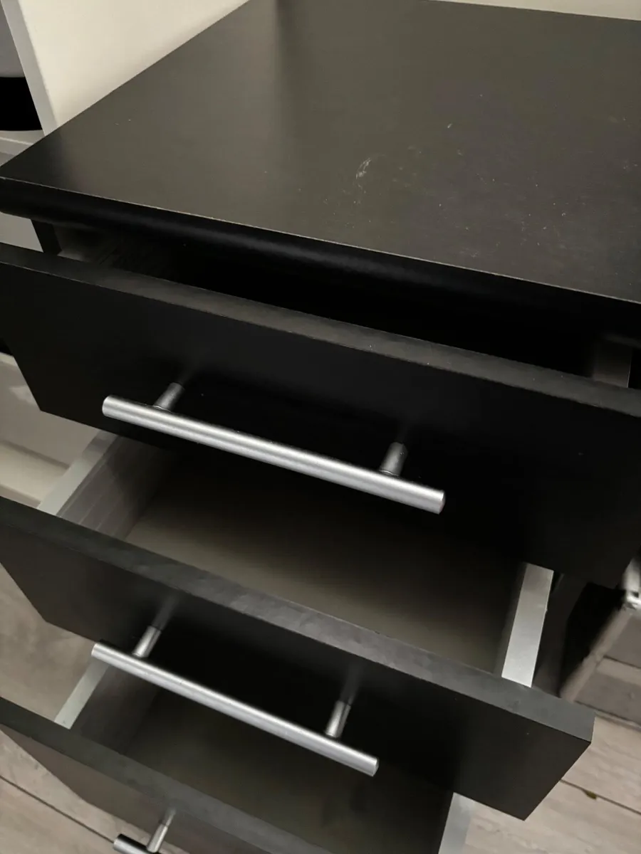 Bedside locker - Image 2