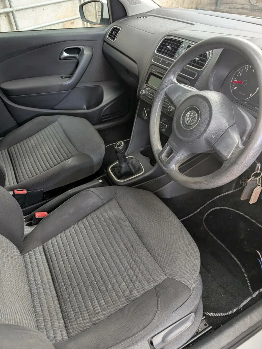Volkswagen Polo - Image 2