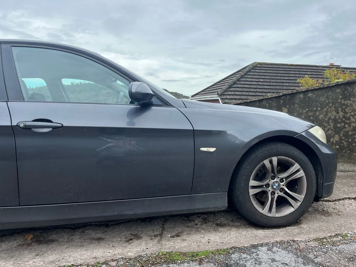 BMW 316 i 2007 - Image 3