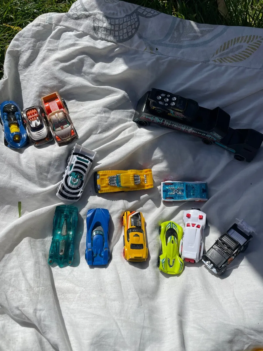 Hot wheels toys - Image 2