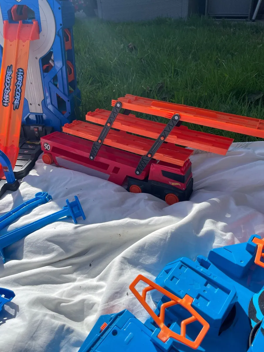 Hot wheels toys - Image 4