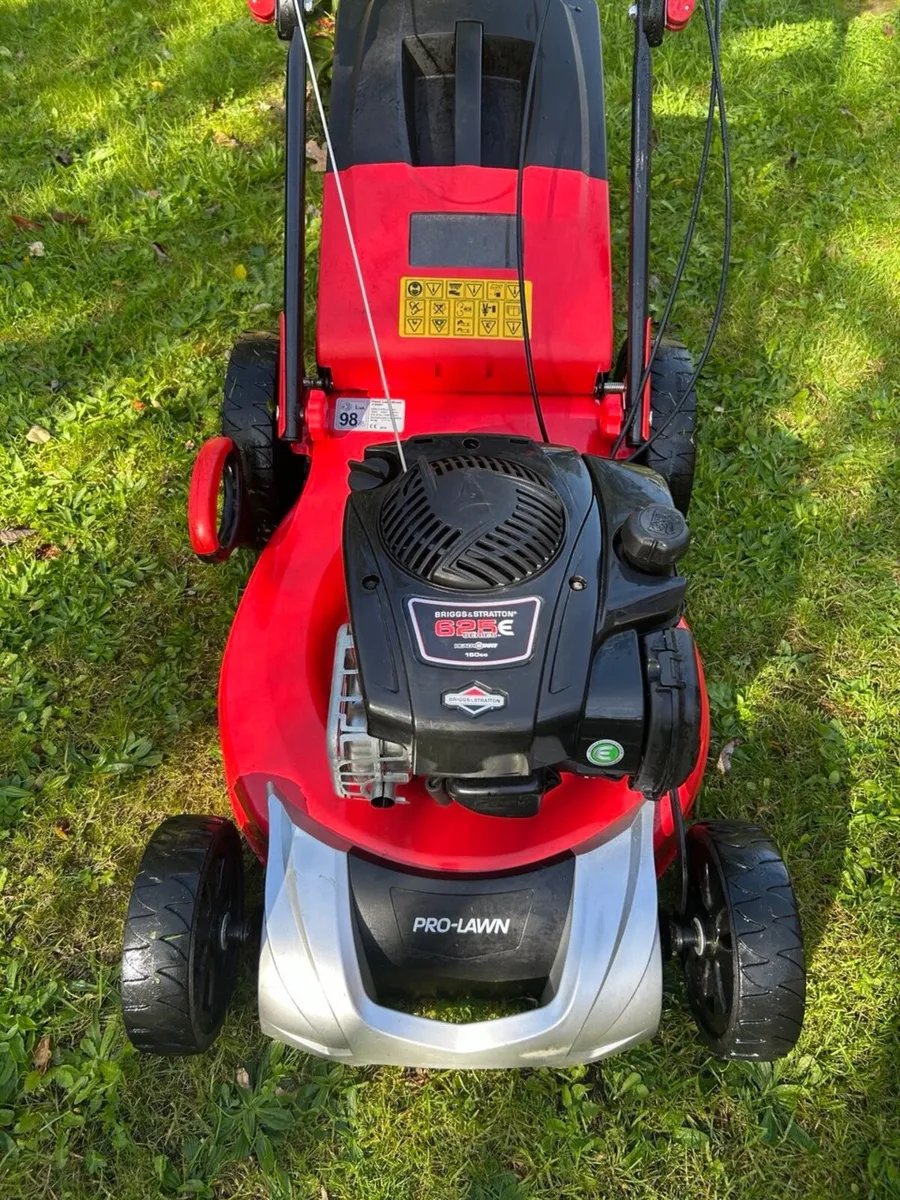 Pro-Lawn lawnmower - Image 3
