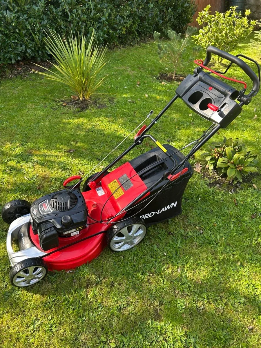 Pro-Lawn lawnmower - Image 4