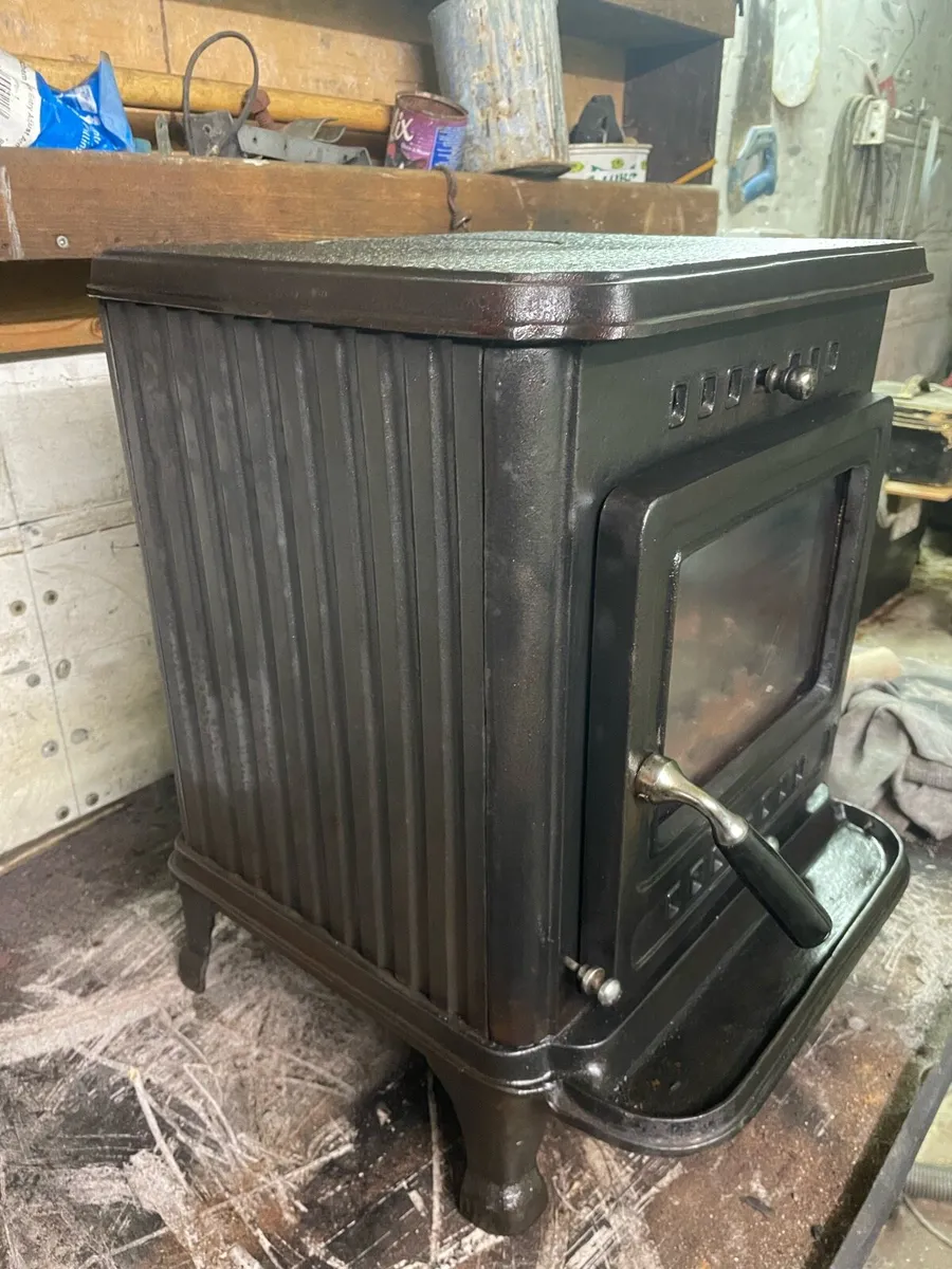 Stove - Image 4