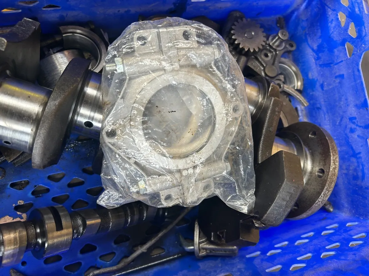 Engine block 135 - Image 2