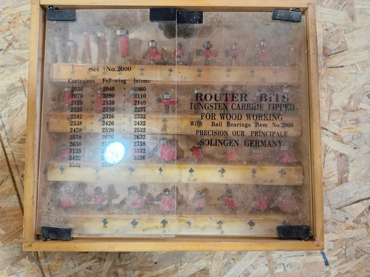 Case of 40 Router bits - Image 2