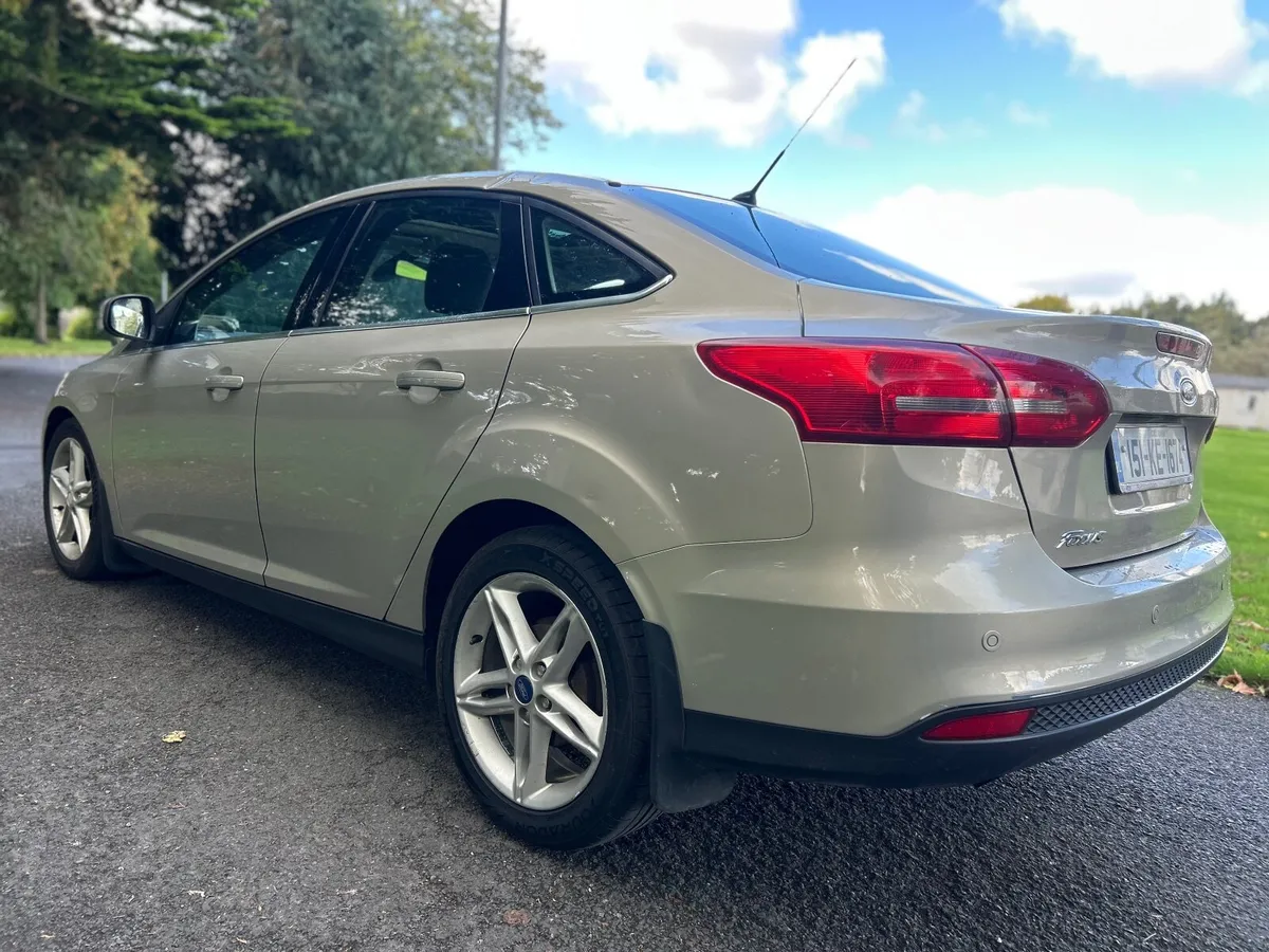 2015 Ford Focus Titanium X  1.6 tdi SUNROOF!! - Image 2
