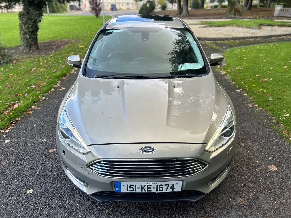 2015 Ford Focus Titanium X  1.6 tdi SUNROOF!! - Image 1