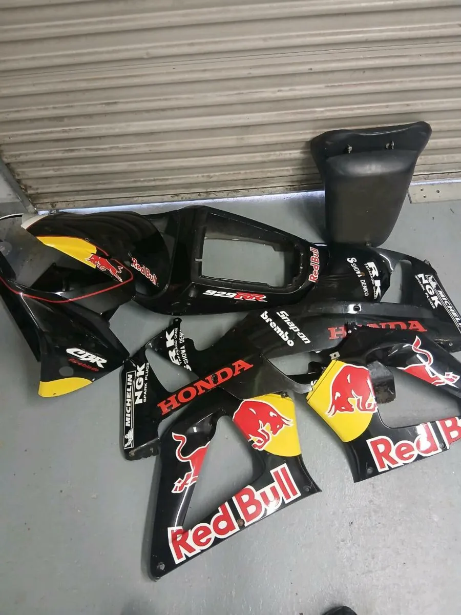 Cbr 600rr,929 Fireblade - Image 3