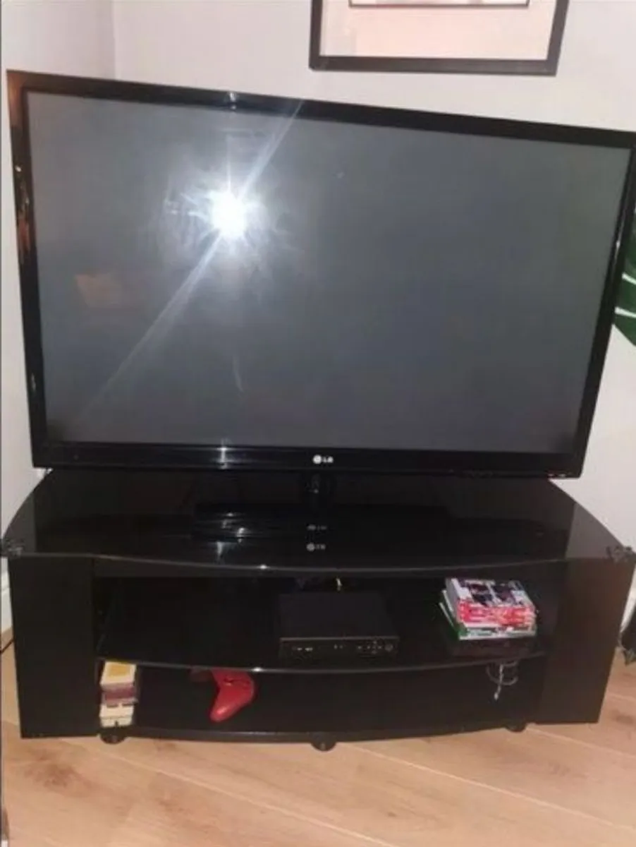 TV table / stand - Image 2