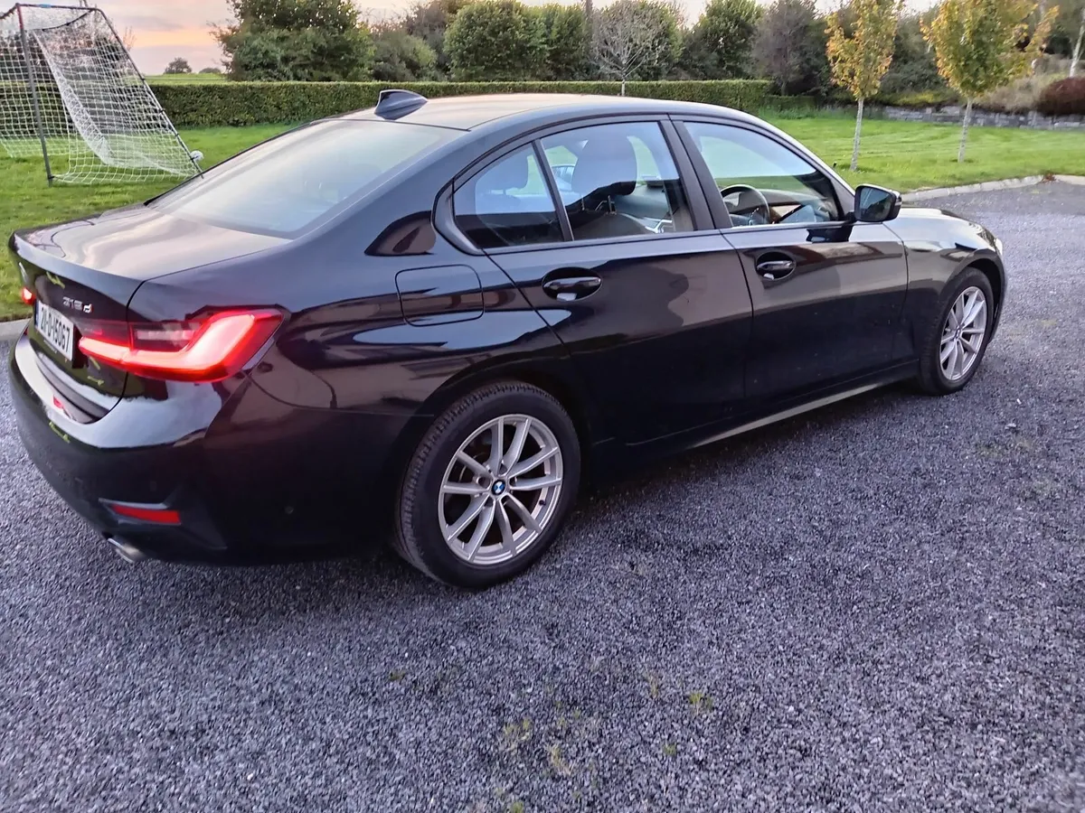 BMW 318d 2021 SE Auto – FSH, NCT 2027 - Image 4