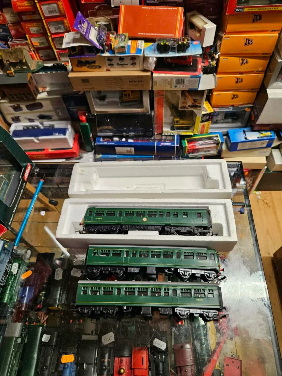 Hornby Triang OO Gauge Rail Car - Image 1