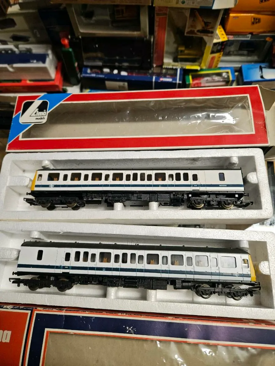 Hornby Lima OO Gauge Rail Car - Image 2