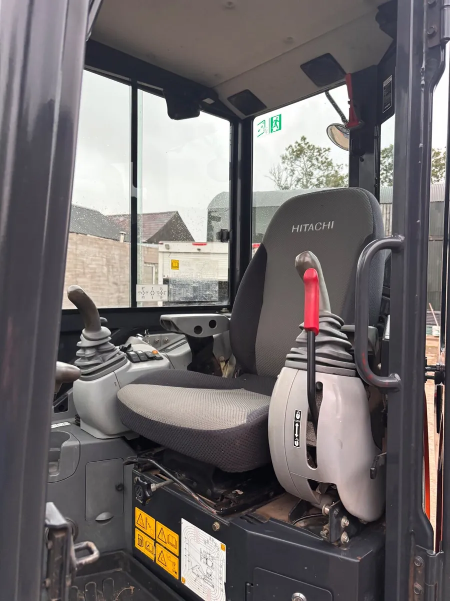 Hitachi Excavator - Zaxus 55U - Image 3