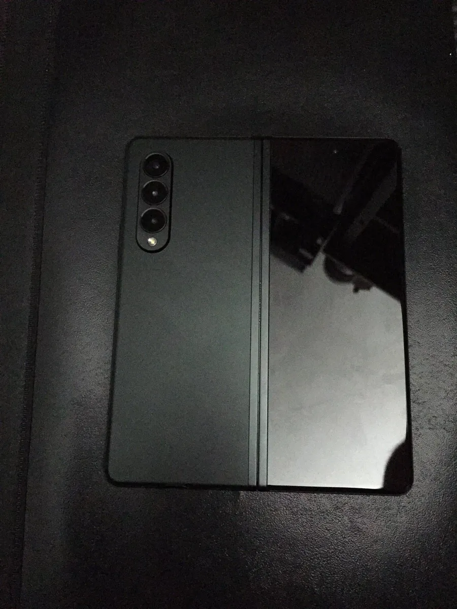 Samsung Fold 3 512GB - Image 3