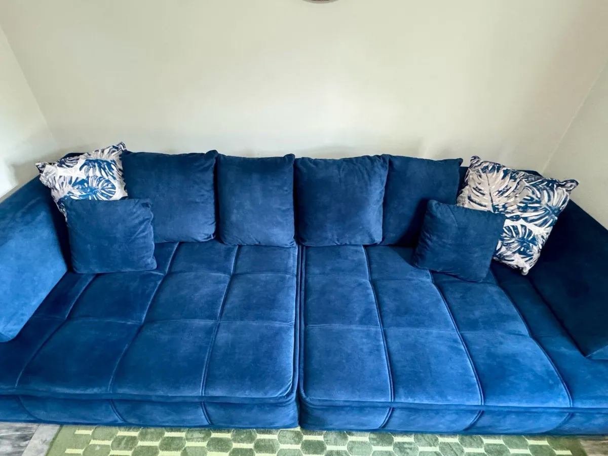Electric sofa bed - Image 2