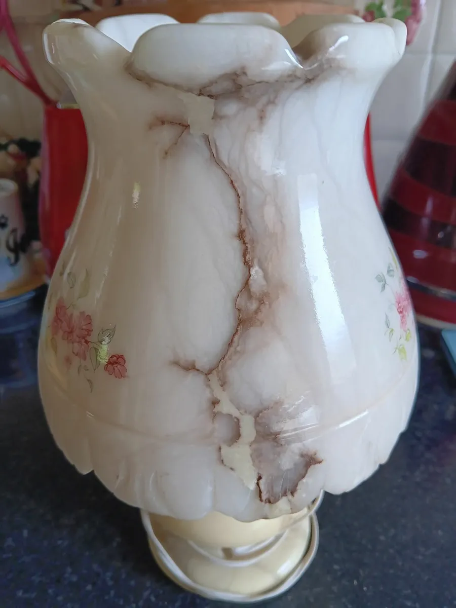 Vintage  American alabaster lamp - Image 2