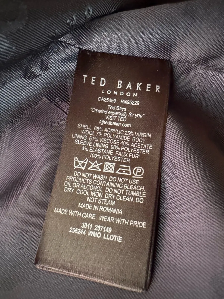 Classic TED BAKER Coat - Image 4