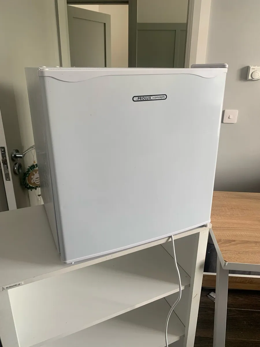 Fridge - Image 2