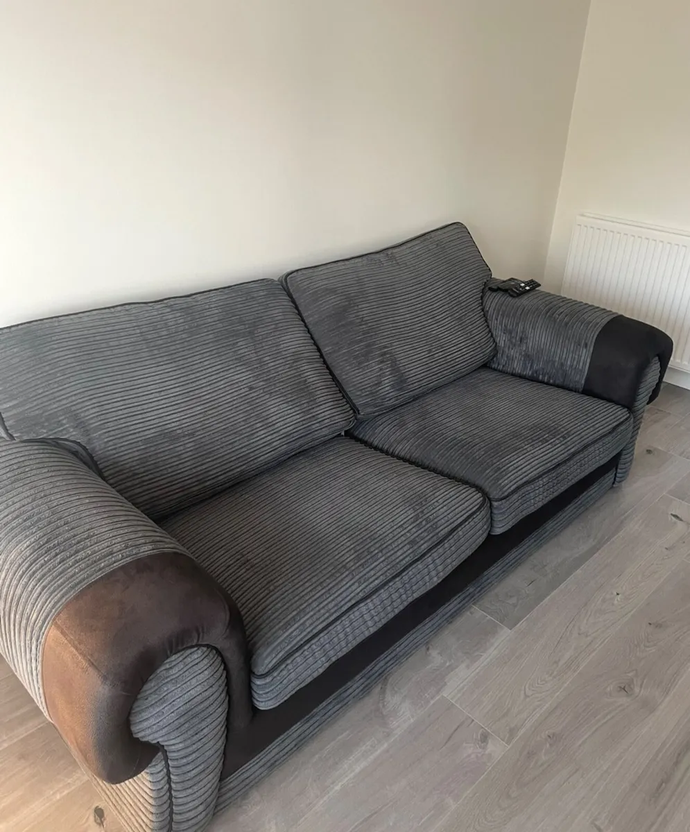 Sofa - Image 2