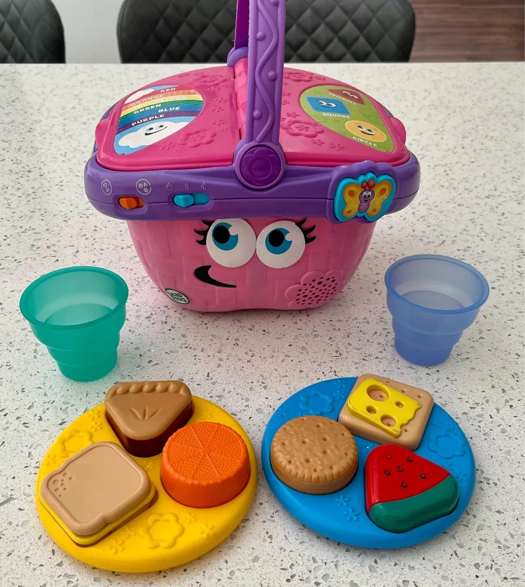 Leapfrog Shapes & Sharing Picnic Basket - Image 1