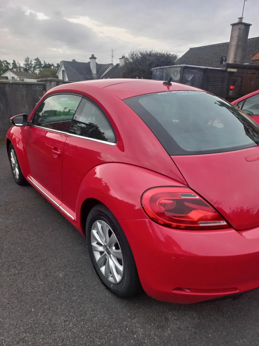 Volkswagen Beetle 2014 - Image 3