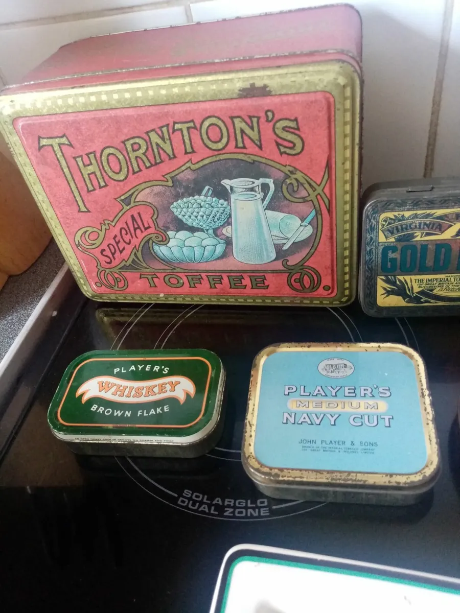 Vintage Tins, Ashtrays, lite up. - Image 2