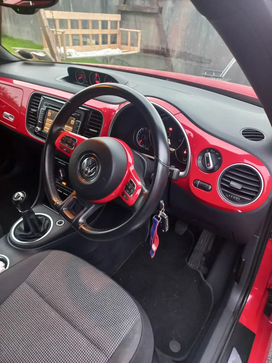 Volkswagen Beetle 2014 - Image 4