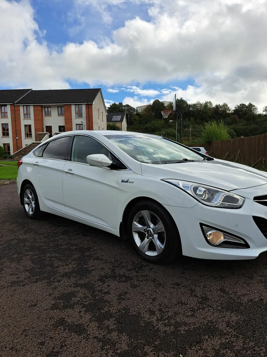 Hyundai i40 2013 - Image 1