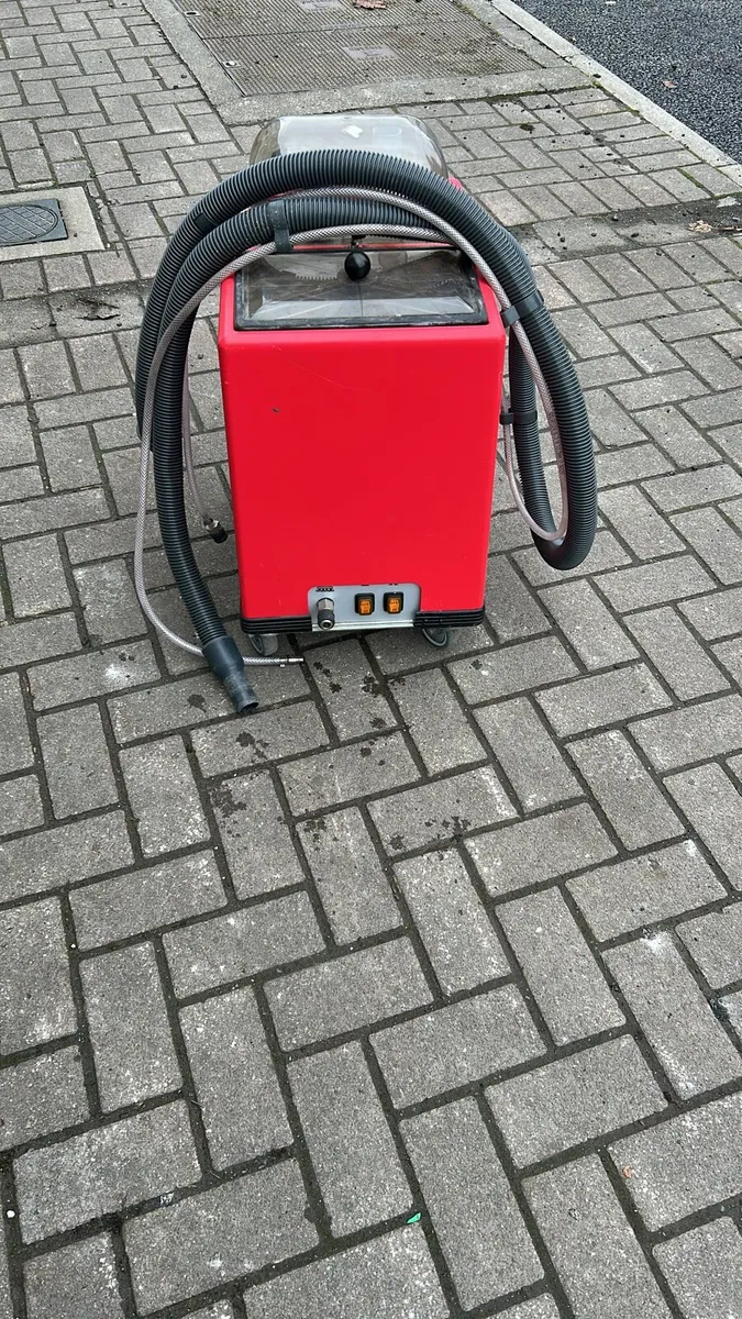 Numatic vacuum cleaners - Image 2