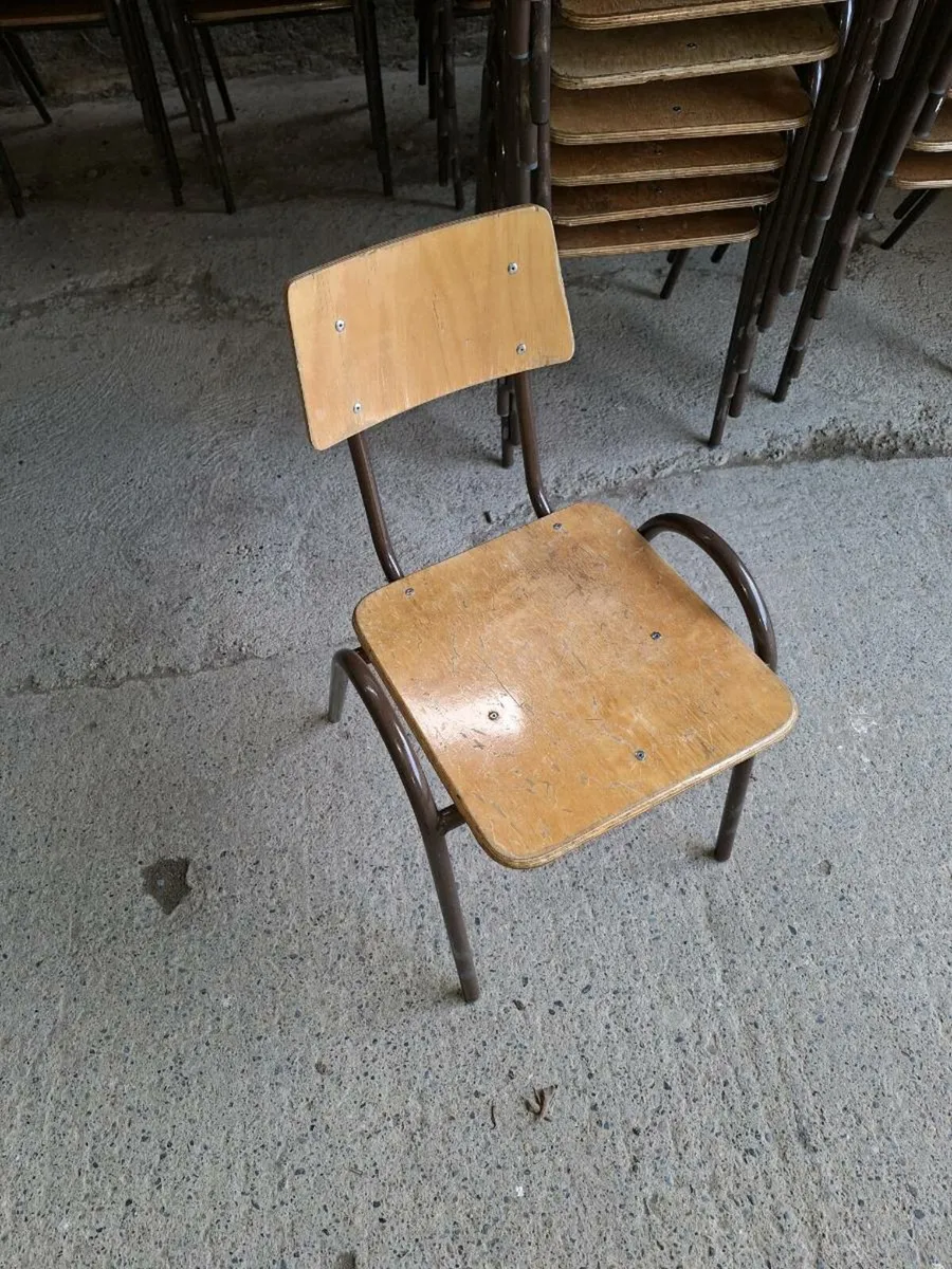 84 old kids school chairs (DELIVERY) - Image 2