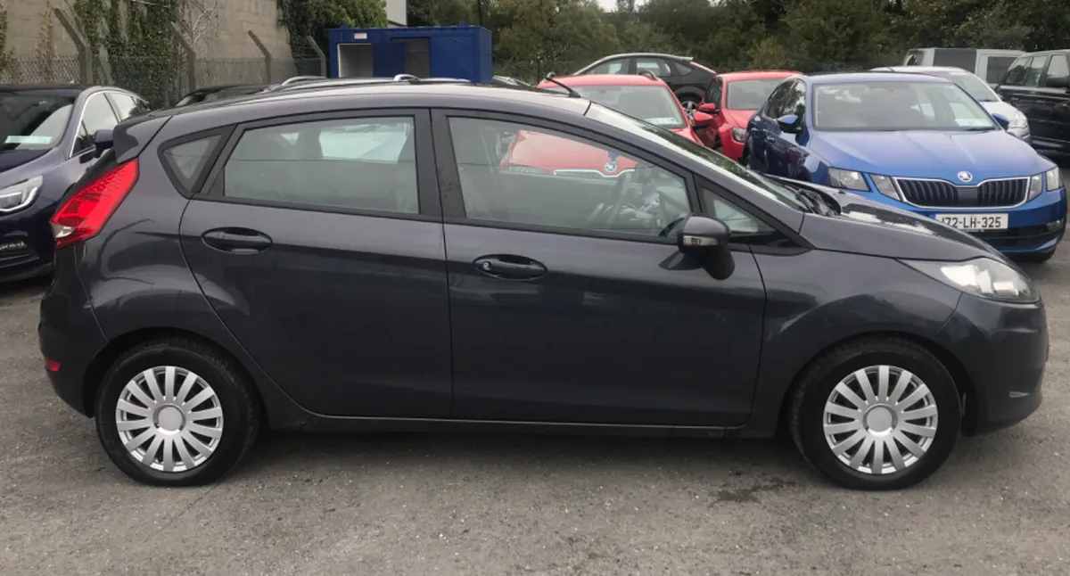 Ford Fiesta 2011 1.6 120 PS Zetec-S - Image 3