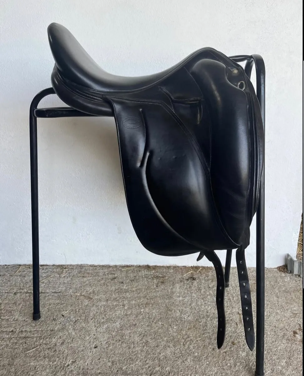 Devocoux Makila Dressage Saddle - Image 3