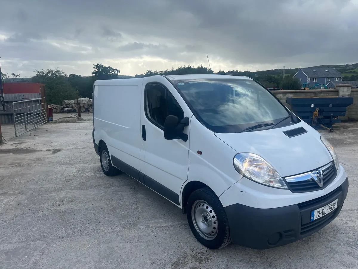 2012 Vauxhall vivaro - Image 2
