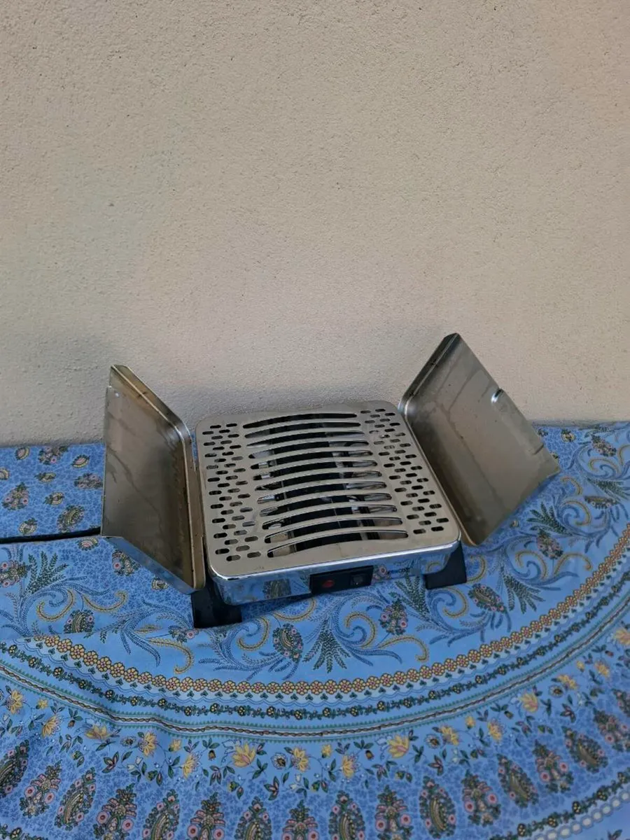Electric plate warmer - Image 1