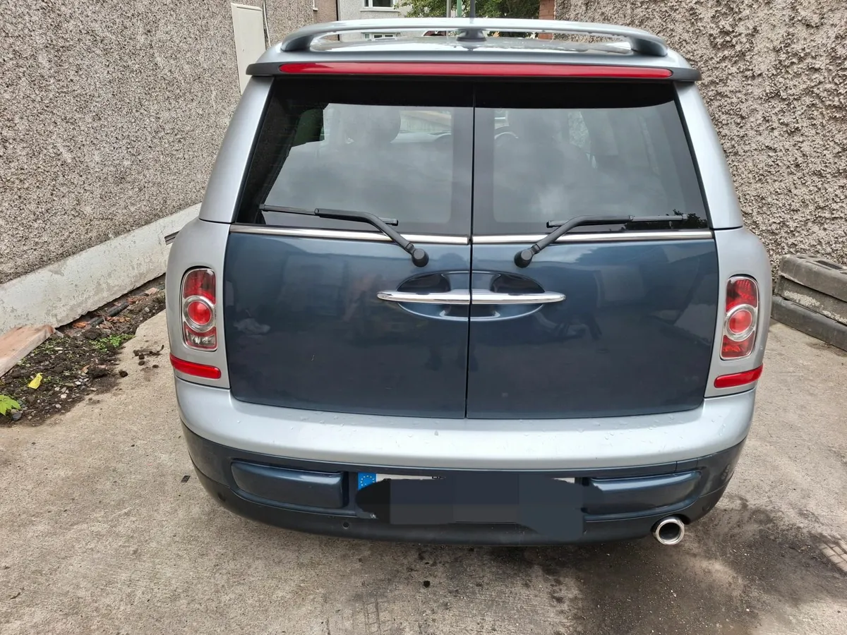 Mini Cooper 2010 - Image 2