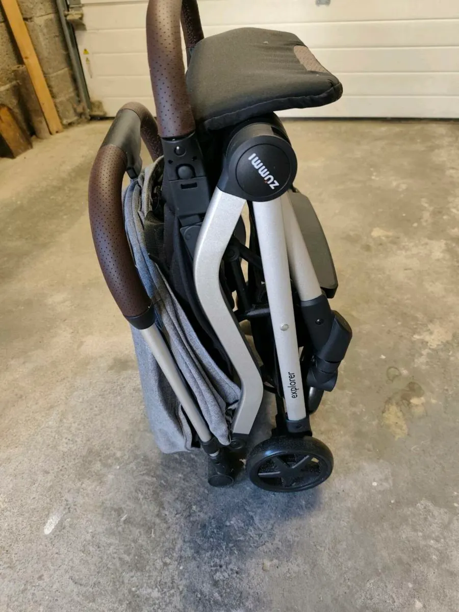 Stroller - Image 4