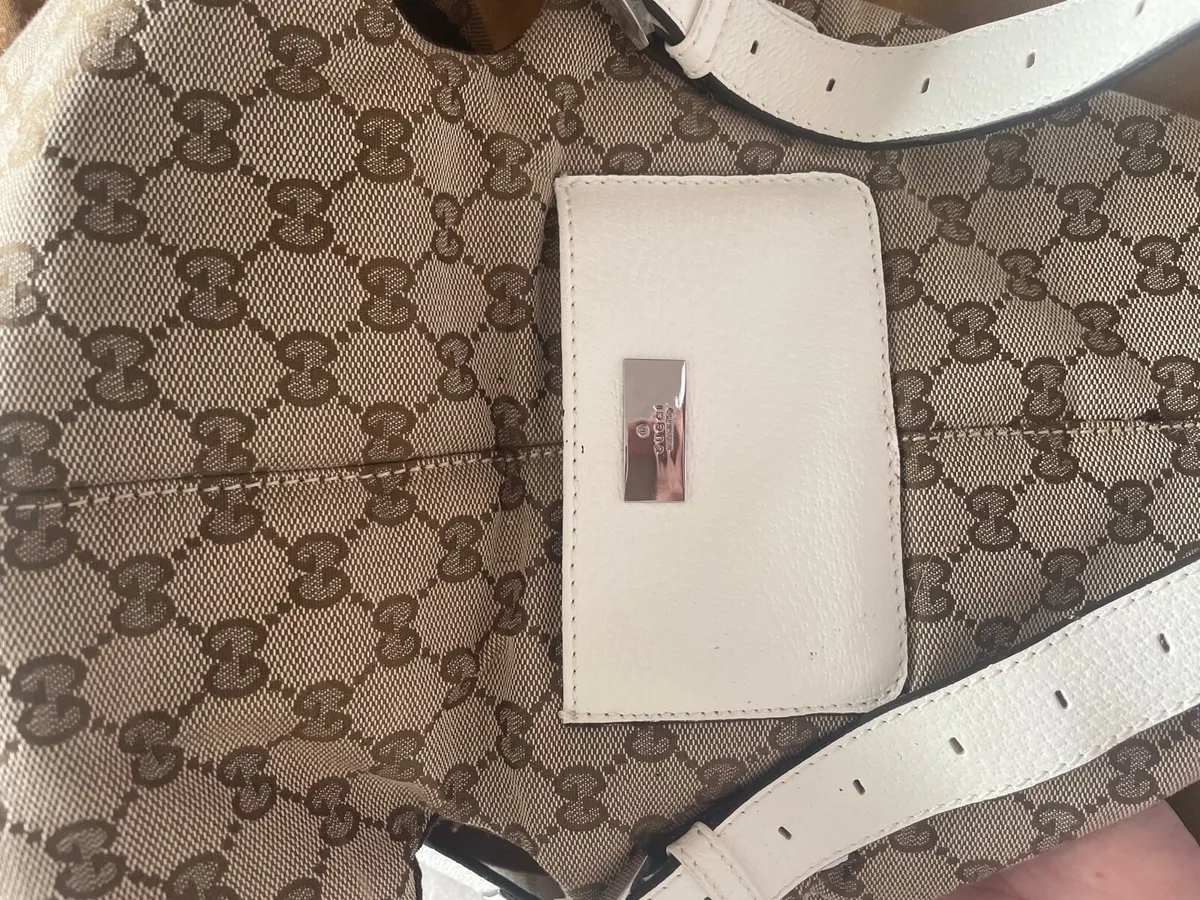 Gucci baby carrier - Image 2