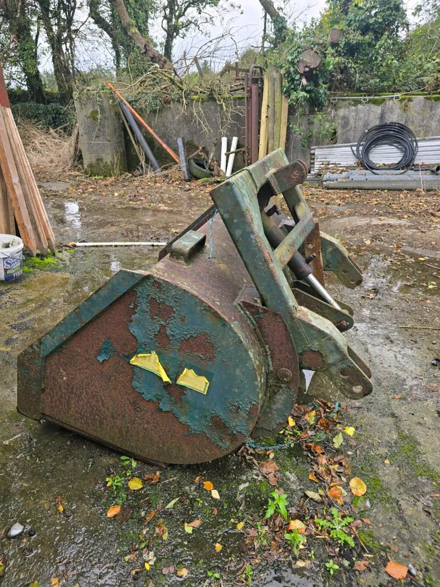 Cashels tipping transport box - Image 1