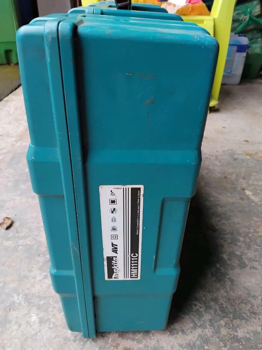 MAKITA BREAKER - Image 2