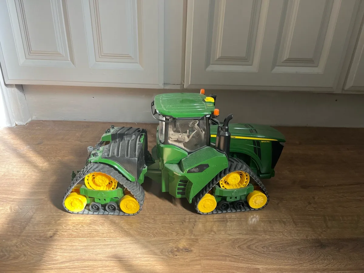Toy tractors - Image 3