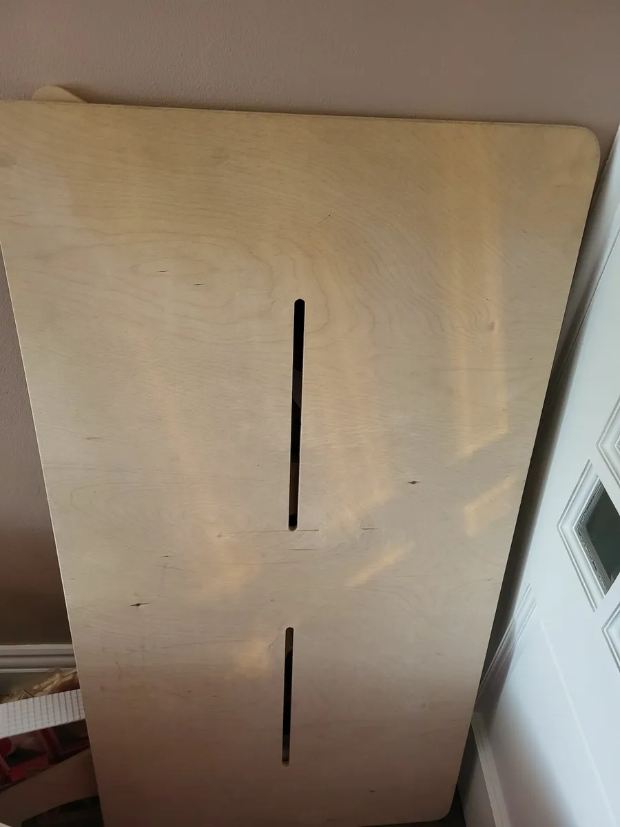 Flying Elephant Table - Image 1